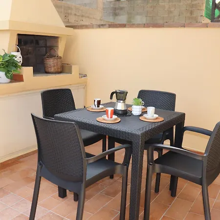The House Apartment